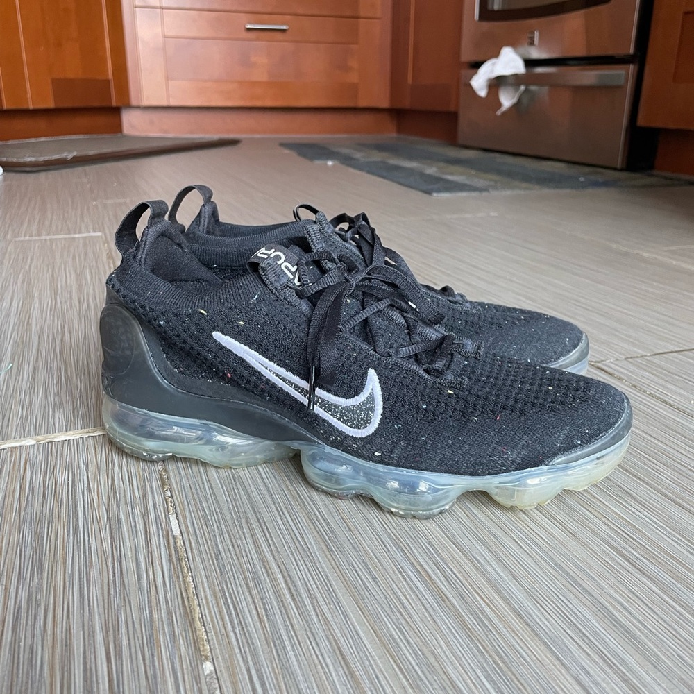 Nike Womens Air Vapormax 2021 Flyknit